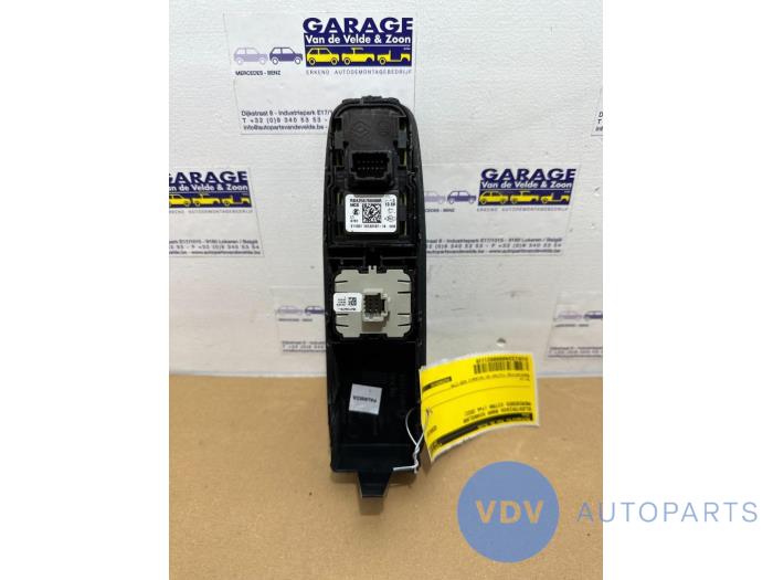 Electric window switch Mercedes Citan 1.5 110 CDI - A4209050101