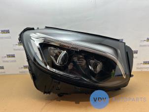 Begagnade Strålkastare, höger Mercedes GLC Coupe (C253) 2.0 200d 16V 4-Matic Pris € 1.312,85 Inklusive moms erbjuds av Autoparts Van De Velde