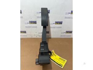 Used Accelerator pedal Mercedes B (W246,242) 2.0 B-250 BlueEFFICIENCY Turbo 16V 4-Matic Price € 24,20 Inclusive VAT offered by Autoparts Van De Velde