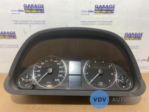 Used Odometer KM Mercedes A (W169) 1.5 A-160 Price € 72,60 Inclusive VAT offered by Autoparts Van De Velde