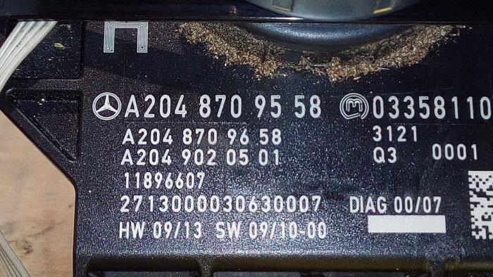 On-board computer controller from a Mercedes-Benz C Estate (S204) 2.2 C-180 CDI 16V BlueEFFICIENCY 2013
