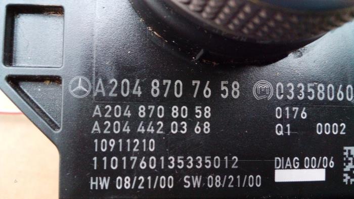On-board computer controller from a Mercedes-Benz C (W204) 2.2 C-200 CDI 16V Eco 2008