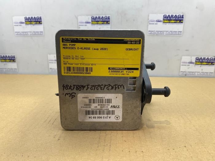 Begagnade ABS-pump Mercedes E Estate (S213) E-200d 1.6 Turbo 16V Pris € 181,50 Inklusive moms erbjuds av Autoparts Van De Velde