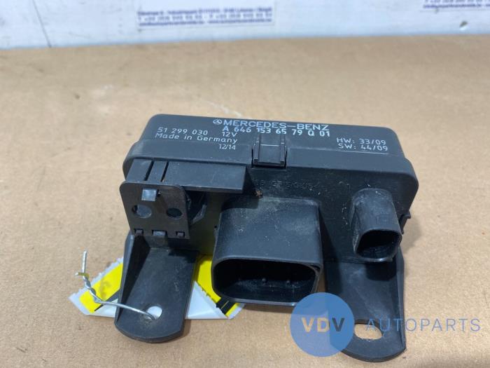 Glow plug relay Mercedes Sprinter 3,5t 311 CDI 16V A0005453516
