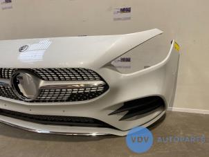 Used Front bumper Mercedes B (W247) 1.3 B-200 Turbo 16V Price € 1.119,25 Inclusive VAT offered by Autoparts Van De Velde