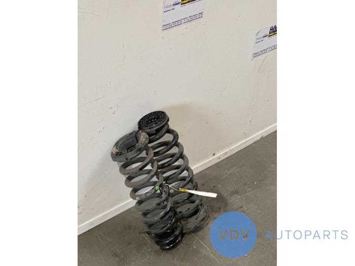 Rear coil spring Mercedes C C220 2.2 CDI BlueTEC, C220 d 16V
