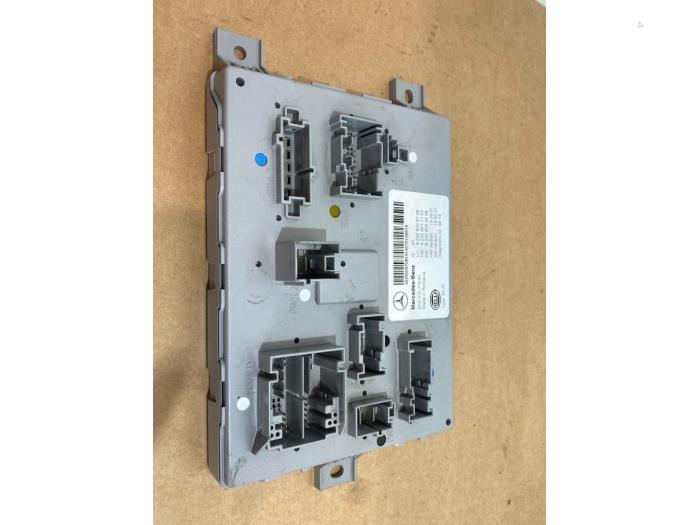 Usagé Module confort Mercedes C (W205) C-220 2.2 CDI BlueTEC, C-220 d 16V Prix € 121,00 Prix TTC proposé par Autoparts Van De Velde