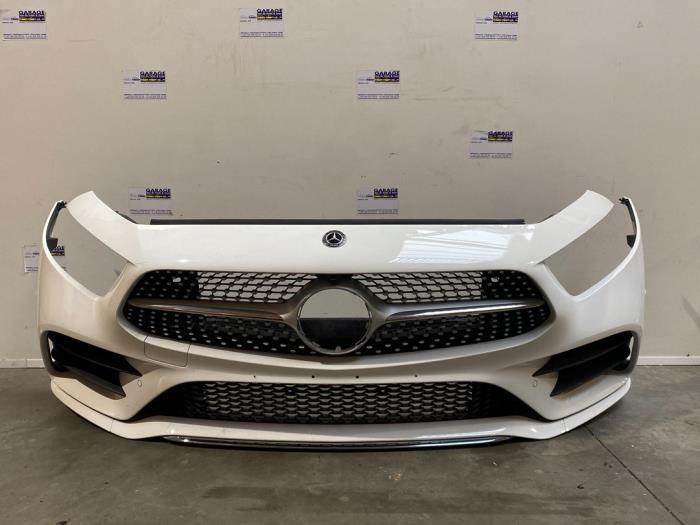 Front bumper from a Mercedes-Benz CLS (C257) 350d 2.9 24V 4-Matic 2022