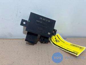 Usagé Relais Mercedes G (463) G 400 CDI 4.0 V8 32V Prix € 30,25 Prix TTC proposé par Autoparts Van De Velde