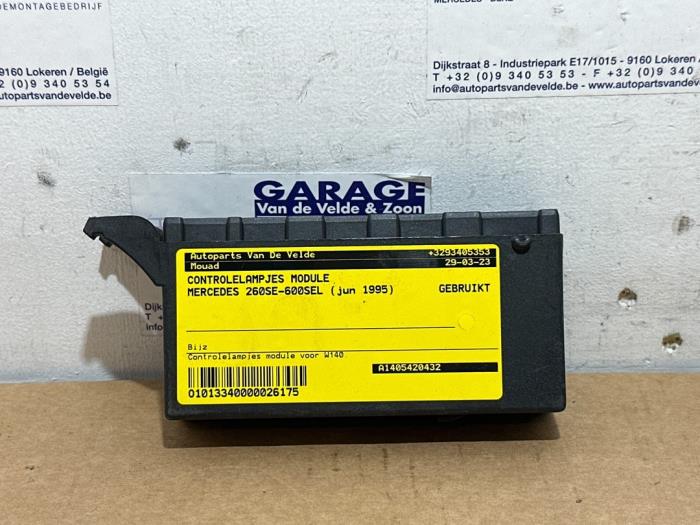 Usados Módulo de control de luces Mercedes S (W140) 2.8 300 SE Precio € 60,50 IVA incluido ofrecido por Autoparts Van De Velde