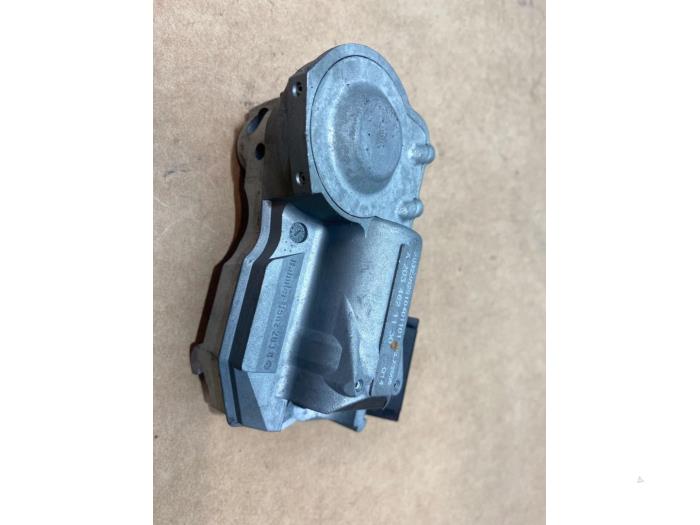 Ignition lock + computer from a Mercedes-Benz E (W211) 2.2 E-220 CDI 16V 2005