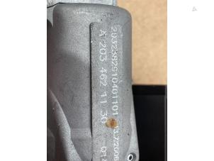 Ignition lock + computer from a Mercedes-Benz E (W211) 2.2 E-220 CDI 16V 2005