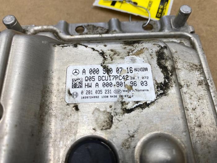 Module RGE d'un Mercedes-Benz Vito (447.6) 2.2 114 CDI 16V