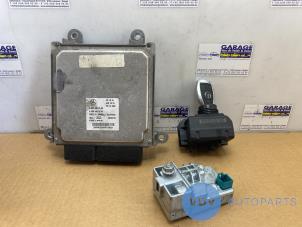Used Ignition lock + computer Mercedes C (W204) 2.2 C-200 CDI 16V BlueEFFICIENCY Price on request offered by Autoparts Van De Velde