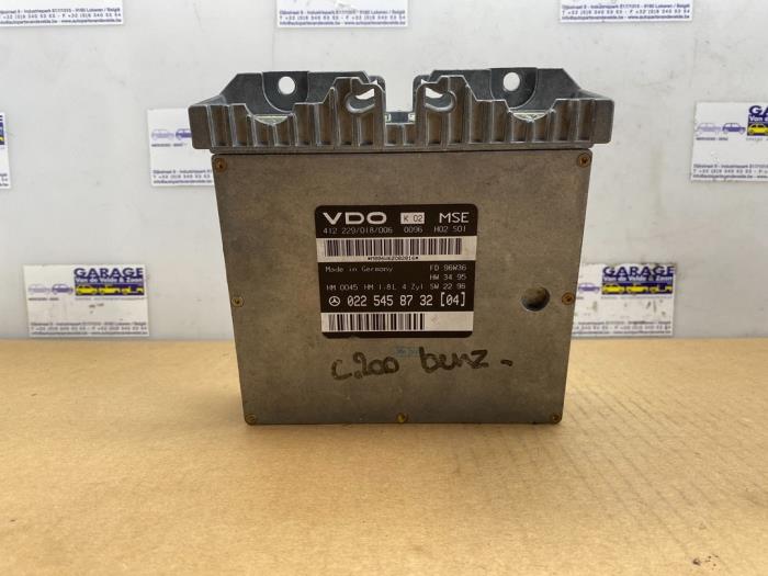 Used Engine management computer Mercedes C Combi (S202) 2.2 C-200 CDI 16V Price € 181,50 Inclusive VAT offered by Autoparts Van De Velde