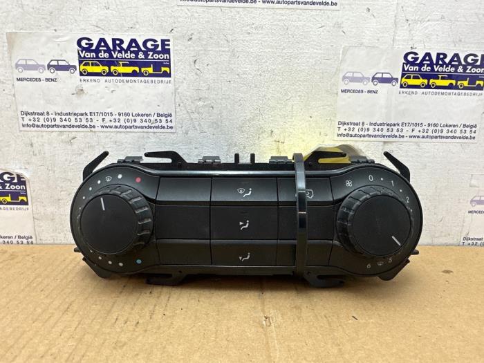 Heater control panel Mercedes Vito 1.6 109 CDI 16V A4479002106