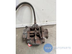 Used Rear brake calliper, left Mercedes SLK (R171) 1.8 200 K 16V Price € 90,75 Inclusive VAT offered by Autoparts Van De Velde