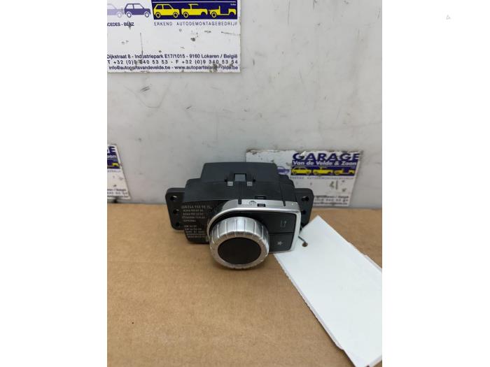 Usagé Commande ordinateur de bord Mercedes A (W176) 1.6 A-180 16V Prix € 18,15 Prix TTC proposé par Autoparts Van De Velde