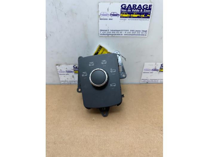 Suspension ride height switch