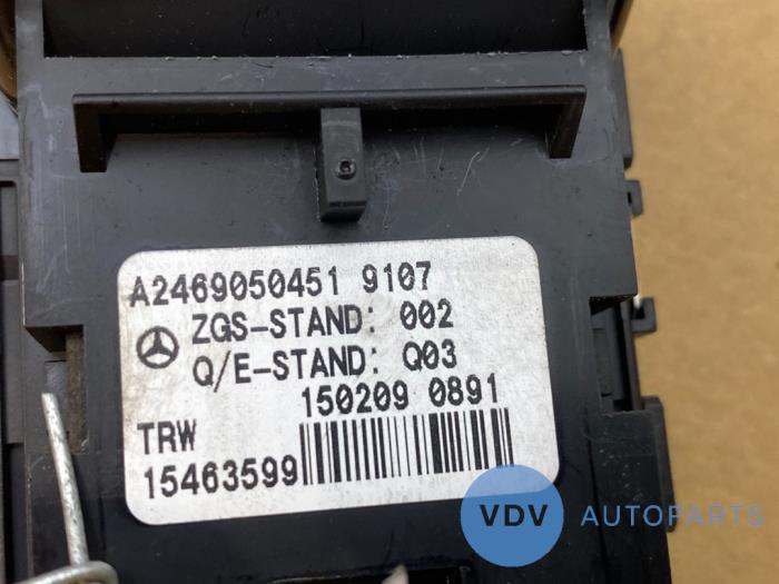 Mécanique frein à main d'un Mercedes-Benz A (W176) 1.5 A-180 CDI, A-180d 16V 2015