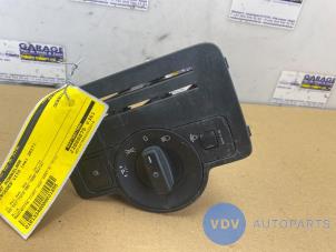 Używane Przelacznik swiatel Mercedes Vito (447.6) 1.6 109 CDI 16V Cena € 48,40 Z VAT oferowane przez Autoparts Van De Velde