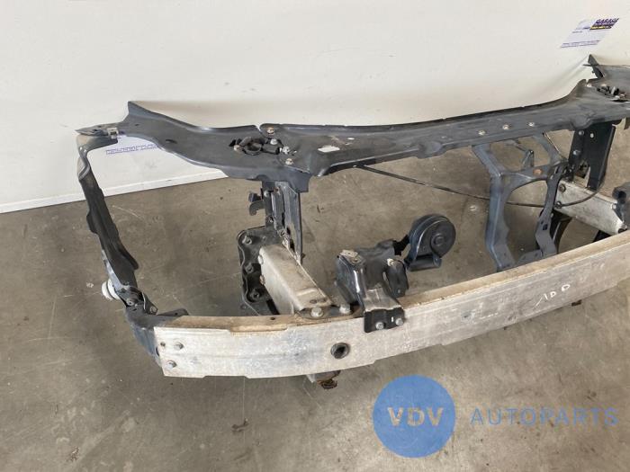 Front panel Mercedes E 2.2 E-200 CDI 16V - A2116200316