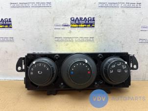 Usados Panel de control de calefacción Mercedes Citan (415.6) 1.5 109 CDI Precio € 72,60 IVA incluido ofrecido por Autoparts Van De Velde