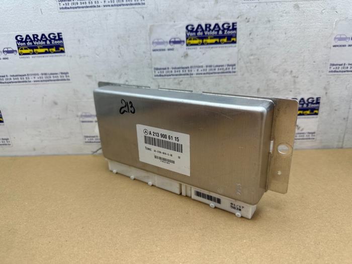 Begagnade Luftfjädringsmodul Mercedes E (W213) E-300d 2.0 Turbo 16V Pris € 181,50 Inklusive moms erbjuds av Autoparts Van De Velde