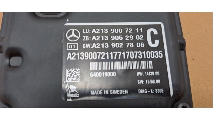 Module caméra d'un Mercedes-Benz E (W213) E-200 2.0 Turbo 16V 2018