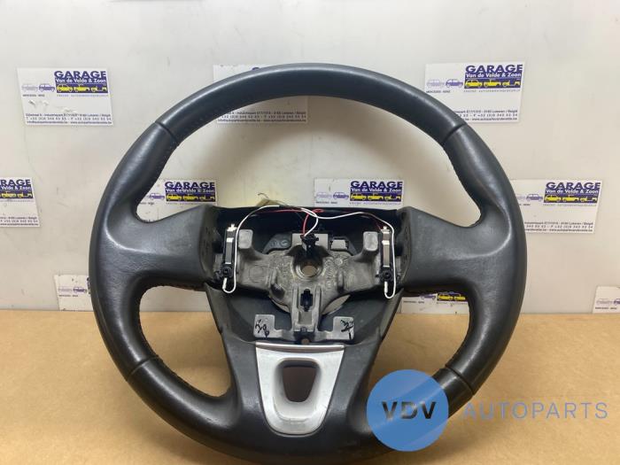 Steering wheel from a Mercedes-Benz Citan (415.7) 1.5 108 CDI Crewbus 2016