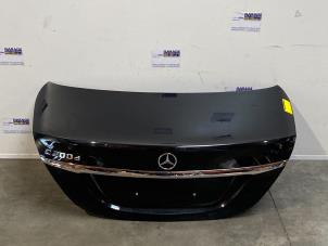 Używane Pokrywa bagaznika Mercedes C (W205) C-200d 2.2 16V Cena € 453,75 Z VAT oferowane przez Autoparts Van De Velde