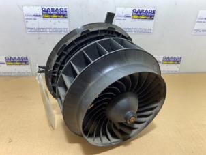 Used Heating and ventilation fan motor Mercedes C (W205) C-200d 2.2 16V Price € 151,25 Inclusive VAT offered by Autoparts Van De Velde