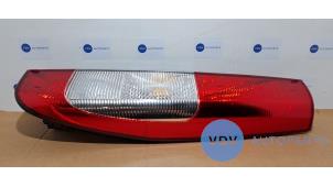Używane Tylne swiatlo pozycyjne prawe Mercedes Vito (639.6) 2.2 111 CDI 16V Cena € 87,12 Z VAT oferowane przez Autoparts Van De Velde