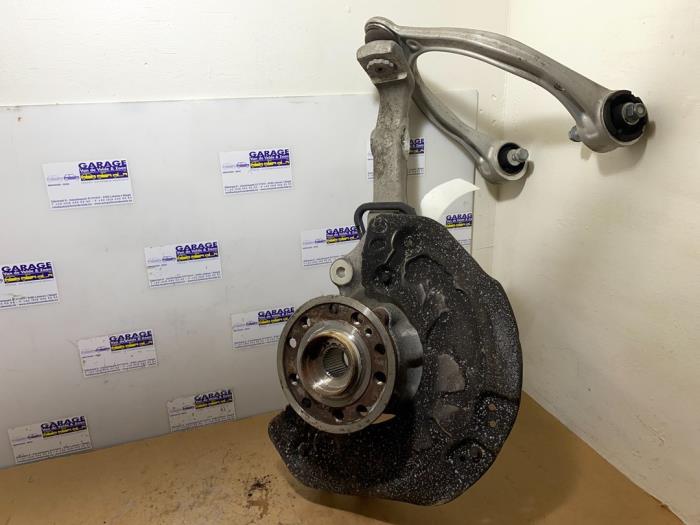 Achsschenkel rechts vorne Mercedes E E-350d 3.0 V6 24V 4-Matic 