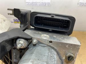 ABS Computer from a Mercedes-Benz A (W176) 1.5 A-180 CDI, A-180d 16V 2014