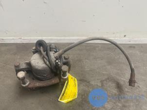 Used Front brake calliper, left Mercedes 190 (W201) 2.0 E Price € 60,50 Inclusive VAT offered by Autoparts Van De Velde
