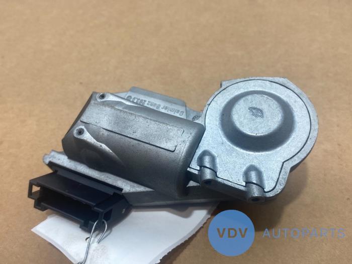 Lenkradschloss Mercedes E 2.2 E-200 CDI 16V - A2034620730
