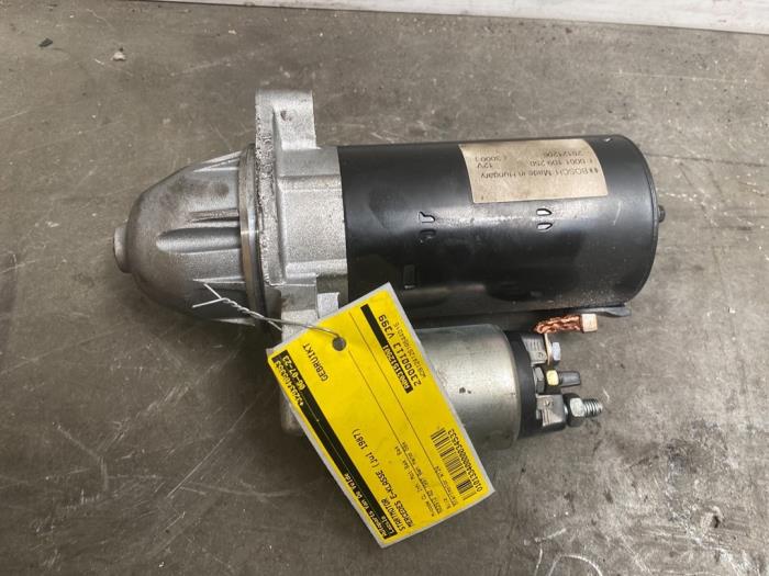 Used Starter Mercedes E (W124) 2.0 200 Price € 211,75 Inclusive VAT offered by Autoparts Van De Velde