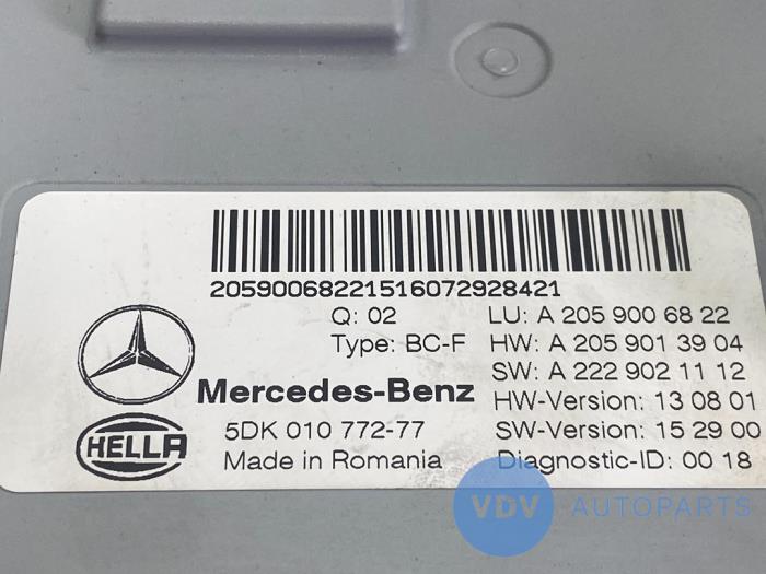 Módulo de confort de un Mercedes-Benz C (W205) C-250 CDI 2.2 16V BlueTEC, C-250 d 4Matic 2016