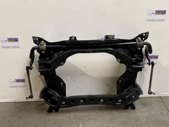 Used Subframe Mercedes E (W212) E-350 CDI BlueEfficiency V6 24V 4-Matic Price € 332,75 Inclusive VAT offered by Autoparts Van De Velde