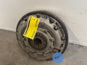 Used Flywheel Mercedes A (W176) 1.8 A-200 CDI 16V Price € 272,25 Inclusive VAT offered by Autoparts Van De Velde