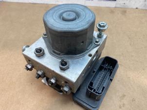 ABS Computer from a Mercedes-Benz A (W176) 1.5 A-180 CDI, A-180d 16V 2014