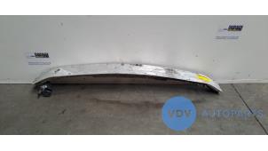 Used Chassis bar, front Mercedes CLA (117.3) 1.6 CLA-200 16V Price € 78,65 Inclusive VAT offered by Autoparts Van De Velde