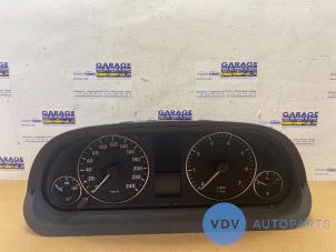 Used Odometer KM Mercedes A (W169) 1.5 A-160 Price € 72,60 Inclusive VAT offered by Autoparts Van De Velde