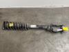 Fronts shock absorber, left from a Mercedes GLE (W166), 2015 / 2018 250d 2.0, SUV, Diesel, 2.143cc, 150kW (204pk), RWD, OM651960, 2015-04 / 2018-10, 166.006 2016