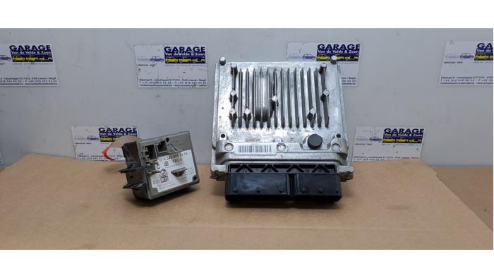 Used Ignition lock + computer Mercedes B (W246/W242) 2.1 B-220 CDI BlueEFFICIENCY,d 16V Price € 121,00 Inclusive VAT offered by Autoparts Van De Velde