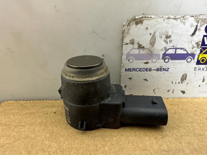 Gebrauchte ACC Sensor (Entfernung) Mercedes E (W212) E-250 CDI 16V BlueEfficiency Preis € 18,15 Mit Mehrwertsteuer angeboten von Autoparts Van De Velde
