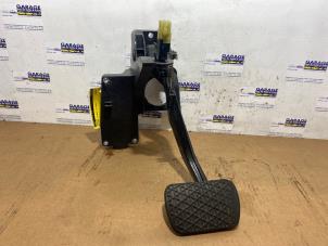 Used Brake pedal Mercedes A (W169) 1.7 A-170 Price € 48,40 Inclusive VAT offered by Autoparts Van De Velde