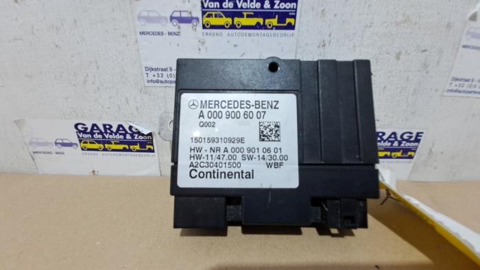 Usagé Module pompe carburant Mercedes C Estate (S205) C-180 BlueTEC, C-180 d 1.6 16V Prix € 36,30 Prix TTC proposé par Autoparts Van De Velde