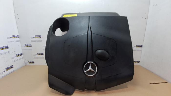 Gebrauchte Abdeckblech Motor Mercedes A (W176) 1.6 A-200 16V Preis € 42,35 Mit Mehrwertsteuer angeboten von Autoparts Van De Velde